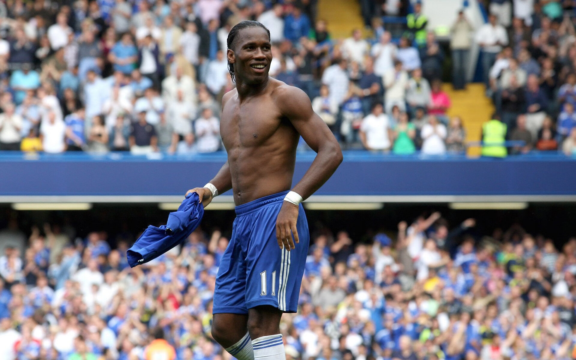 恩迪梅西附体，埃弗顿言和大黑马！换帅“十字鹰”读秒绝杀格罗索